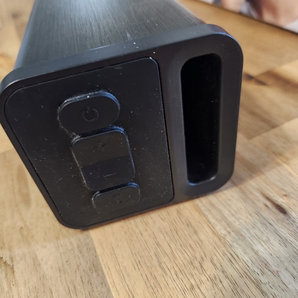 Zvox Accuvoice AV203 TV Speaker 6 Level No Remote Wall Mount Or Shelf Black - Picture 5 of 15